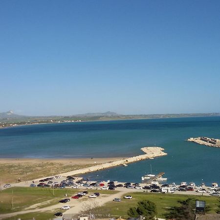 La Bussola Ξενοδοχείο Porto Palo Εξωτερικό φωτογραφία